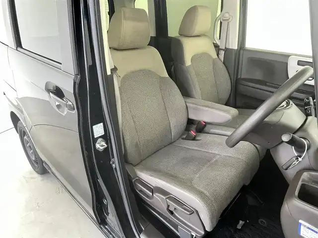 ホンダ Ｎ ＢＯＸ L 福井県 2021(令3)年 4.5万km クリスタルブラックパール 純正ディラーオプションナビ【VXM-214VFi】/CD/DVD/フルセグTV/Bluetooth/USB/SD/AUX/バックカメラ/ビルトインETC/Honda SENSING/レーンキープアシスト/クルーズコントロール/オートライト/クリアランスソナー/片側パワースライドドア/プッシュスタート/ステアリングリモコン/ステアリングチルド機構/ウィンカー・電動格納式ミラー/サイドバイザー/純正フロアマット