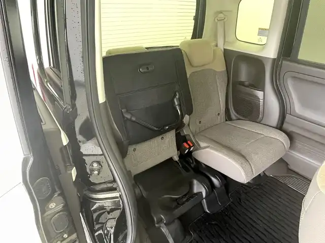 ホンダ Ｎ ＢＯＸ L 福井県 2021(令3)年 4.5万km クリスタルブラックパール 純正ディラーオプションナビ【VXM-214VFi】/CD/DVD/フルセグTV/Bluetooth/USB/SD/AUX/バックカメラ/ビルトインETC/Honda SENSING/レーンキープアシスト/クルーズコントロール/オートライト/クリアランスソナー/片側パワースライドドア/プッシュスタート/ステアリングリモコン/ステアリングチルド機構/ウィンカー・電動格納式ミラー/サイドバイザー/純正フロアマット