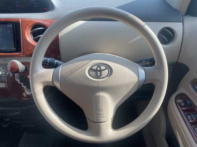 トヨタ シエンタ G 神奈川県 2013(平25)年 12.5万km マルーンブラウンマイカ 社外ナビ（AVIC-ZH0007)/フルセグ/Bluetooth/CD/DVD/USB/HDMI/片側パワースライドドア　/ＥＴＣ　　/ドアバイザー　/電動格納ミラー　/ＬＥＤヘッドライト　/純正フロアマット　/リモコンキー　/スペアキー　/ＡＢＳ　/Wエアバック　/保証書　/取扱説明書　