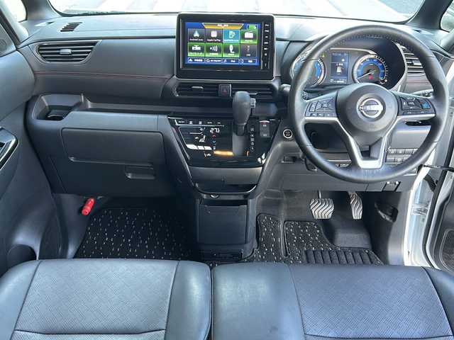 日産 ルークス HWS Gターボ プロパイロットED 広島県 2024(令6)年 1万km ホワイトパール 禁煙車/ワンオーナー/エマージェンシーブレーキ/車線逸脱警報/ハイビームアシスト/プロパイロット/コーナーセンサー/９インチディスプレイオーディオ/・Bluetooth/USB/スマホ連携/アラウンドビューモニター/両側パワースライドドア/革巻きステアリング/ステアリングスイッチ/オートライト/ハーフレザーシート/電動パーキングブレーキ/オートホールド/前後ドライブレコーダー（DJ6-D）/ETC/純正ドアバイザー/スマートキー/プッシュスタート/スペアキー/リアサーキュレーダー/15インチアルミホイール