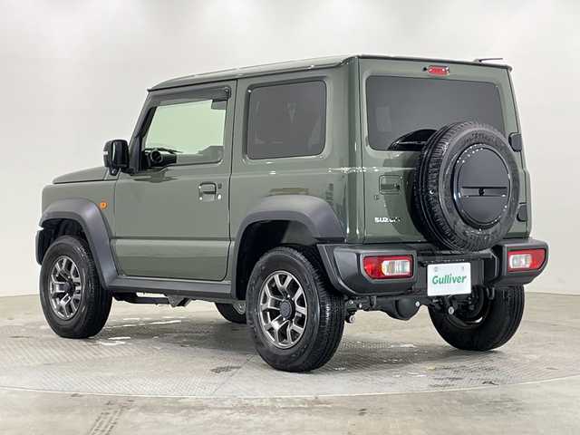 スズキ ジムニー シエラ JC 栃木県 2022(令4)年 1.8万km ジャングルグリーン 社外ナビ/(フルセグTV/SD/CD/DVD)/禁煙車/ヘッドライトウォッシャー/4WD/バックカメラ/衝突軽減ブレーキ/シートヒーター/オートライト/LEDヘッドライト/横滑り防止装置/フォグランプ/スマートキー/プッシュスタート/アイドリングストップ/ステアリングスイッチ/電動格納ミラー/純正15インチアルミホイール/純正フロアマット