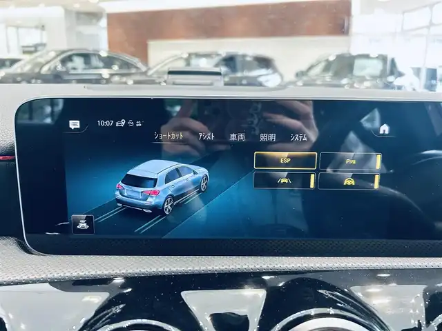 メルセデス・ベンツ Ｍ・ベンツ Ａ２００ｄ AMGライン 大阪府 2019(令1)年 3.1万km モハーベシルバー レーダーセーフティ/ハーフレザー/メモリ付きパワーシート/シートヒーター/ACC/純正ナビ/TV/バックカメラ/純正18インチAW/LEDヘッドライト/ブラインドスポット/クリアランスソナー/ETC/ドラレコ/レーダー探知機/パドルシフト/ワイヤレス充電