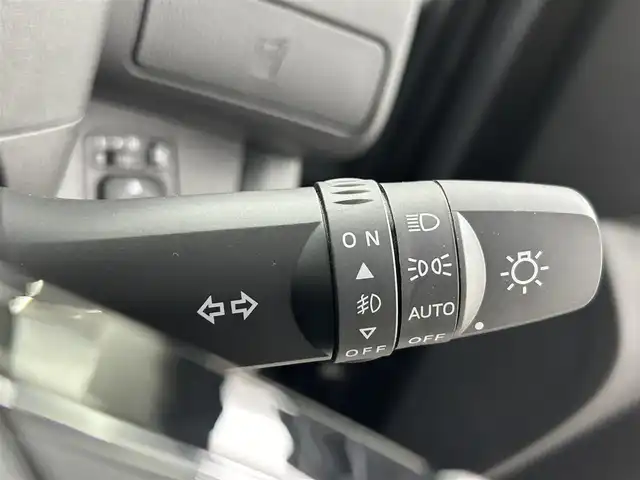 三菱 ｅＫスペース カスタムT セーフティプラスED 道央・札幌 2019(令1)年 1万km チタニウムグレーメタリック ・４WD/・純正ナビ/　CD/DVD/SD/フルセグ/・アラウンドビューモニター/・ETC/・ドライブレコーダー/・衝突軽減ブレーキ/・レーンキープアシスト/・クルーズコントロール/・オートハイビーム/・両側パワースライドドア/・D席シートヒーター/・LEDヘッドライト/・オートライト/・フォグライト/・プッシュスタート/・スマートキー/・純正フロアマット/・ドアバイザー
