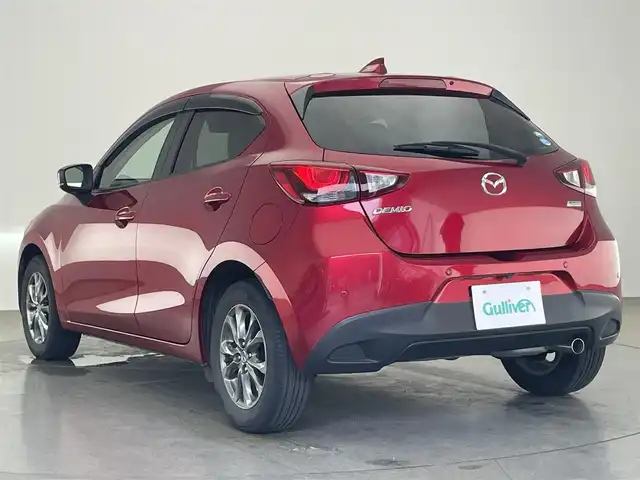 マツダ デミオ 13S ツーリング Lパッケージ 愛知県 2018(平30)年 4.7万km ソウルレッドクリスタルM 純正ナビ　フルセグＴＶ　バックカメラ　ハーフレザー白革　シートヒーター　パーキングセンサー　ＢＳＭ　ＨＵＤ　衝突軽減　車線逸脱　ＬＥＤオートライト　Ｂｌｕｅｔｏｏｔｈ　ＤＶＤ　ＵＳＢ　ＡＵＸ　禁煙車
