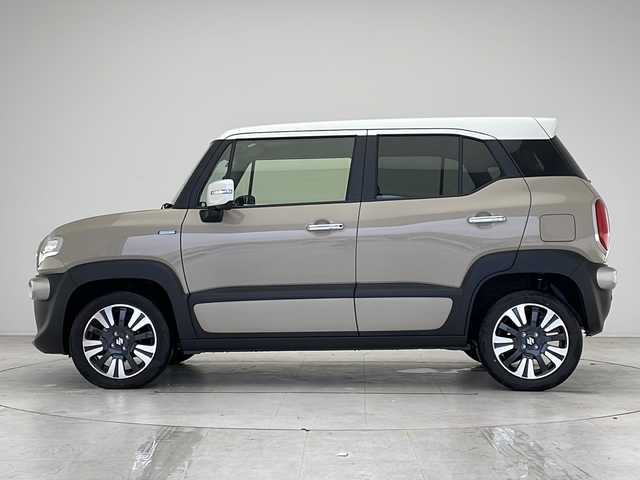 スズキ クロスビー HYBRID MZ 愛知県 2024(令6)年 0.5万km キャラバンアイボリーパールメタリック/ホワイト 2トーンルーフ 衝突被害軽減ブレーキ/社外8インチSDナビ　ナビあり/全方位カメラ/レーダークルーズコントロール/シートヒーター/フルセグTV/CD DVD/Bluetooth/バックカメラ/コーナーセンサー/純正アルミホイール/LEDヘッドライト/オートマチックハイビーム/パドルシフト/ドライブレコーダー/ETC/ステアリングスイッチ/スマートキー/プッシュスタート