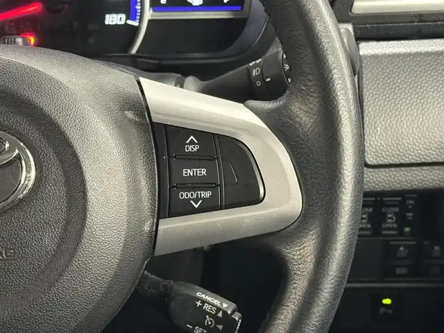 トヨタ タンク カスタムG 三重県 2020(令2)年 2.6万km ブラックマイカメタリック ガソリン/FF/インパネCVT/純正 7インチナビ NSZT-W68T/（AM/FM/CD/DVD/TV/SD/SDREC/Bluetooth）/バックガイドモニター/両側パワースライドドア/ドライブレコーダー 前後/ビルトイン ETC2.0/スマートアシスト3/・衝突警報機能（対車両・対歩行者）/・衝突回避支援ブレーキ機能（対車両・対歩行者）/・車線逸脱警報/・先行車発進告知機能/・オートハイビーム機能/・誤発進抑制制御機能（前方・後方）/・コーナーセンサー（前後）/装備/●クルーズコントロール/●オートライト/●LEDヘッドライト/●LEDフロントフォグライト/●オートエアコン/●ステアリングスイッチ/●プッシュスタート/●保/取/ナビ取/●スマートキーx2/●純正14inAW/など