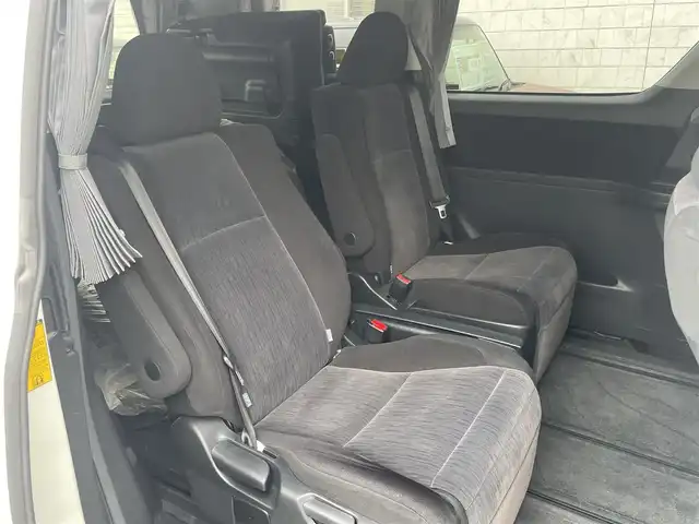 トヨタ ヴェルファイア 2．4Z 愛知県 2014(平26)年 7.5万km ホワイトパールクリスタルシャイン 【(株)IDOMが運営する【じしゃロン豊川店】の自社ローン対象車両になります。こちらは現金ご利用時の価格です。自社ローンご希望の方は別途その旨お申付け下さい。】/純正９型ナビ　純正後席モニター　禁煙車　フルセグＴＶ　ＤＶＤ　両側パワスラ　ＷＥＤＳ１７インチＡＷ　コーナーセンサー　ＥＴＣ　バックカメラ　オットマン HIDヘッドライト　オートライト　フォグランプ