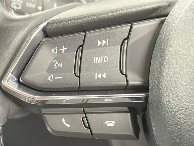 マツダ ＣＸ－５ XD プロアクティブ 千葉県 2018(平30)年 6.6万km スノーフレイクホワイトパールマイカ i-ACTIVSENSE/・スマートブレーキサポート/・ブラインドスポットモニタリング/・レーンキープアシスト/・交通標識認識システム/マツダコネクト7インチディスプレイ/CD DVD USB BT フルセグ/BOSEサウンドシステム/全方位カメラ/レーダークルーズコントロール/LEDオートライト/純正19インチアルミホイール/パーキングスイッチ/ブレーキホールド/プッシュスタート/スマートキー/ETC/ドライビングポジションサポートパッケージ/・パワーシート/・シートヒーター/・ステアリングヒーター
