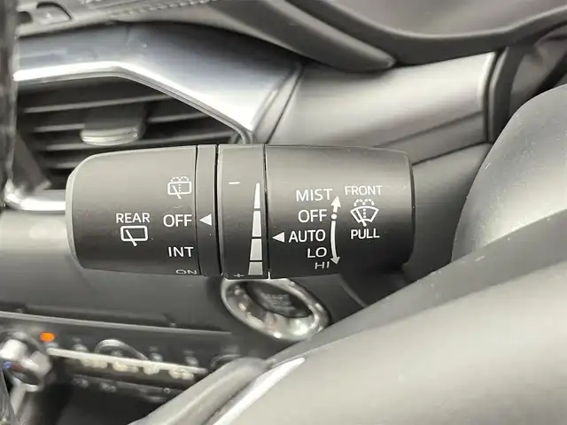 マツダ ＣＸ－５ XD プロアクティブ 千葉県 2018(平30)年 6.6万km スノーフレイクホワイトパールマイカ i-ACTIVSENSE/・スマートブレーキサポート/・ブラインドスポットモニタリング/・レーンキープアシスト/・交通標識認識システム/マツダコネクト7インチディスプレイ/CD DVD USB BT フルセグ/BOSEサウンドシステム/全方位カメラ/レーダークルーズコントロール/LEDオートライト/純正19インチアルミホイール/パーキングスイッチ/ブレーキホールド/プッシュスタート/スマートキー/ETC/ドライビングポジションサポートパッケージ/・パワーシート/・シートヒーター/・ステアリングヒーター
