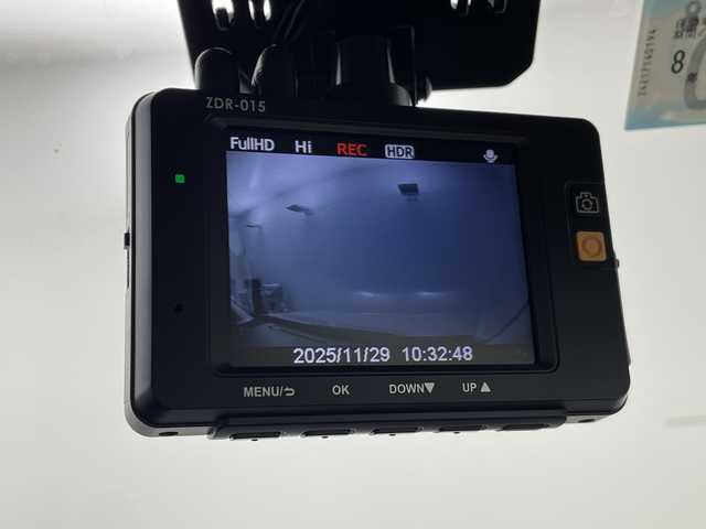 スバル フォレスター 2．0i－L アイサイト 福島県 2013(平25)年 8.5万km サテンホワイトパール /アイサイト　//社外７型ナビ(CD/DVD/TV/BTA)(CN-HE01D)//衝突被害軽減ブレーキ　//４ＷＤ　//アダプティブクルーズコントロール　//ドライブレコーダー(F/R)//シートヒーター(D/N)　//パワーシート(D/N)　//キセノンライト//ＥＴＣ　//バックカメラ　//スペアキー　