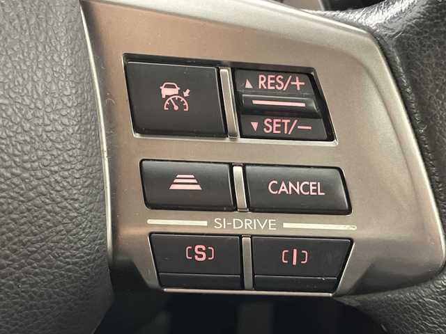 スバル フォレスター 2．0i－L アイサイト 福島県 2013(平25)年 8.5万km サテンホワイトパール /アイサイト　//社外７型ナビ(CD/DVD/TV/BTA)(CN-HE01D)//衝突被害軽減ブレーキ　//４ＷＤ　//アダプティブクルーズコントロール　//ドライブレコーダー(F/R)//シートヒーター(D/N)　//パワーシート(D/N)　//キセノンライト//ＥＴＣ　//バックカメラ　//スペアキー　