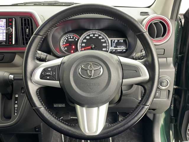 トヨタ パッソ モーダ　S 道央・札幌 2016(平28)年 7.4万km ダークエメラルドマイカ ・4WD/・ワンオーナー/・寒冷地仕様/・社外ナビ&BT&CD&DVD&BD&USB&iPod&SD/・バックカメラ/・D席シートヒーター/・衝突被害軽減ブレーキ/・横滑り防止装置/・アイドリングストップ/・nanoe/・純正フロアマット/・ステアリングスイッチ/・LEDヘッドライト/・オートライト/・スマートキー/・純正エンジンスターター/・純正AW冬タイヤ積込/・保証書/・取扱説明書