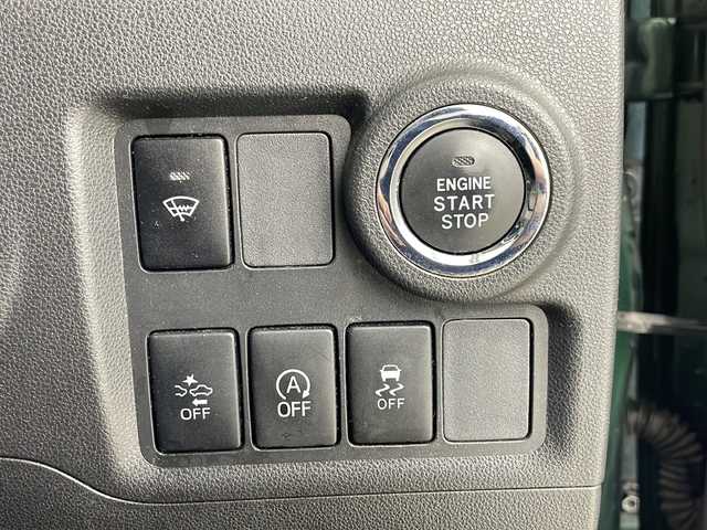 トヨタ パッソ モーダ　S 道央・札幌 2016(平28)年 7.4万km ダークエメラルドマイカ ・4WD/・ワンオーナー/・寒冷地仕様/・社外ナビ&BT&CD&DVD&BD&USB&iPod&SD/・バックカメラ/・D席シートヒーター/・衝突被害軽減ブレーキ/・横滑り防止装置/・アイドリングストップ/・nanoe/・純正フロアマット/・ステアリングスイッチ/・LEDヘッドライト/・オートライト/・スマートキー/・純正エンジンスターター/・純正AW冬タイヤ積込/・保証書/・取扱説明書