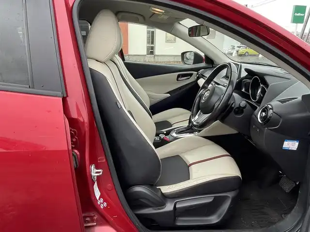 マツダ デミオ XD ツーリング Lパッケージ 道央・札幌 2014(平26)年 12.3万km ソウルレッドプレミアムメタリック ４WD/純正メモリーナビ/AM/FM/BT/CD/DVD/フルセグ/衝突被害軽減ブレーキ/横滑り防止装置/クルーズコントロール/ビルトインETC/アイドリングストップ/ハーフレザーシート/革巻きステアリング/ステアリングリモコン/パドルシフト/MTモード付AT/プッシュスタート/スマートキー/LEDヘッドライト/オートライト/フォグランプ/電動格納ミラー/ウィンカーミラー/純正フロアマット/ドアバイザー/スペアキー