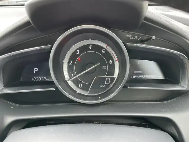 マツダ デミオ XD ツーリング Lパッケージ 道央・札幌 2014(平26)年 12.3万km ソウルレッドプレミアムメタリック ４WD/純正メモリーナビ/AM/FM/BT/CD/DVD/フルセグ/衝突被害軽減ブレーキ/横滑り防止装置/クルーズコントロール/ビルトインETC/アイドリングストップ/ハーフレザーシート/革巻きステアリング/ステアリングリモコン/パドルシフト/MTモード付AT/プッシュスタート/スマートキー/LEDヘッドライト/オートライト/フォグランプ/電動格納ミラー/ウィンカーミラー/純正フロアマット/ドアバイザー/スペアキー