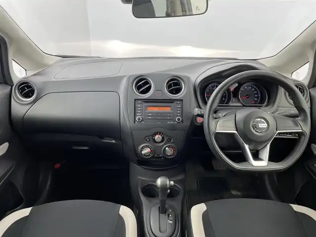 日産 ノート X FOUR 宮城県 2020(令2)年 4.4万km ダークメタルグレー ４WD/純正オーディオ/CD/AUX/AM/FM/衝突軽減ブレーキ/プッシュスタート/スマートキー/オートライト/ライトレベライザー/コーナーセンサー/レーンキープアシスト/ウィンカー・電動格納式ミラー/ステアリングチルド機構/純正フロアマット