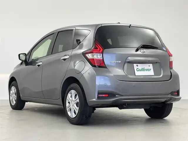 日産 ノート X FOUR 宮城県 2020(令2)年 4.4万km ダークメタルグレー ４WD/純正オーディオ/CD/AUX/AM/FM/衝突軽減ブレーキ/プッシュスタート/スマートキー/オートライト/ライトレベライザー/コーナーセンサー/レーンキープアシスト/ウィンカー・電動格納式ミラー/ステアリングチルド機構/純正フロアマット