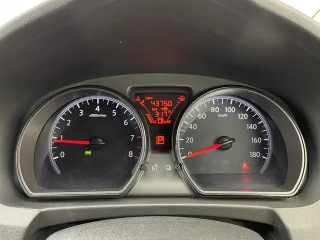 日産 ノート X FOUR 宮城県 2020(令2)年 4.4万km ダークメタルグレー ４WD/純正オーディオ/CD/AUX/AM/FM/衝突軽減ブレーキ/プッシュスタート/スマートキー/オートライト/ライトレベライザー/コーナーセンサー/レーンキープアシスト/ウィンカー・電動格納式ミラー/ステアリングチルド機構/純正フロアマット