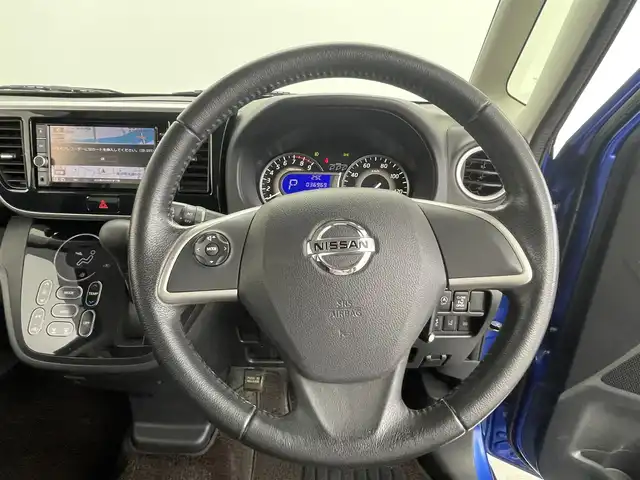 日産 デイズ ルークス ハイウェイスター Xターボ 大分県 2019(令1)年 3.7万km オーシャンブルーP エマージェンシーブレーキ/車線逸脱警報/ハイビームアシスト/アラウンドビューモニター/純正SDナビ　型式：MM319D-W/・フルセグTV、DVD再生可、BT対応/ステアリングスイッチ/左側電動スライドドア/ETC/純正ドライブレコーダー/アイドリングストップ/横滑り防止装置/電動格納ミラー/純正フロアマット/オートライト/LEDヘッドライト/フォグランプ/純正14インチアルミホイール/保証書、取説、スペアキー有り