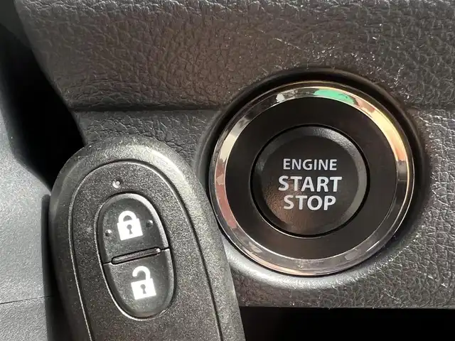 スズキ ハスラー タフワイルド 秋田県 2018(平30)年 1.7万km スチールシルバーメタリック/ブラック 2トーン 社外ナビ/衝突軽減システム/LEDヘッドライト/ワンオーナー/４WD/ワンセグ/バックカメラ/スマートキー/社外アルミ/アイドリングストップ/プッシュスタート/ダウンヒルアシストコントロール/レーンキープアシスト/前席シートヒーター/ステアリングスイッチ/ETC/純正フロアマット/純正ドアバイザー/オートライト/オートエアコン/パワーステアリング/パワーウィンドウ/電動格納ウィンカーミラー/保証書/取扱説明書/記録簿