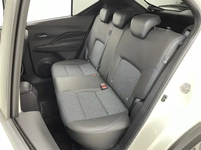 日産 キックス X 福井県 2020(令2)年 0.1万km未満 白 純正メモリーナビ/Bluetooth/CD/DVD/フルセグ/バックカメラ/アラウンドビューモニター/プロパイロット/インテリジェントルームミラー/エマージェンシーブレーキ/ふらつき警告/車線逸脱警報/車線逸脱防止支援システム/踏み間違い衝突防止アシスト/ドライブレコーダー/LEDヘッドライト/フォグランプ/ETC