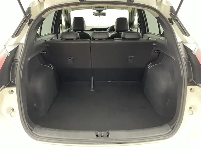 日産 キックス X 福井県 2020(令2)年 0.1万km未満 白 純正メモリーナビ/Bluetooth/CD/DVD/フルセグ/バックカメラ/アラウンドビューモニター/プロパイロット/インテリジェントルームミラー/エマージェンシーブレーキ/ふらつき警告/車線逸脱警報/車線逸脱防止支援システム/踏み間違い衝突防止アシスト/ドライブレコーダー/LEDヘッドライト/フォグランプ/ETC