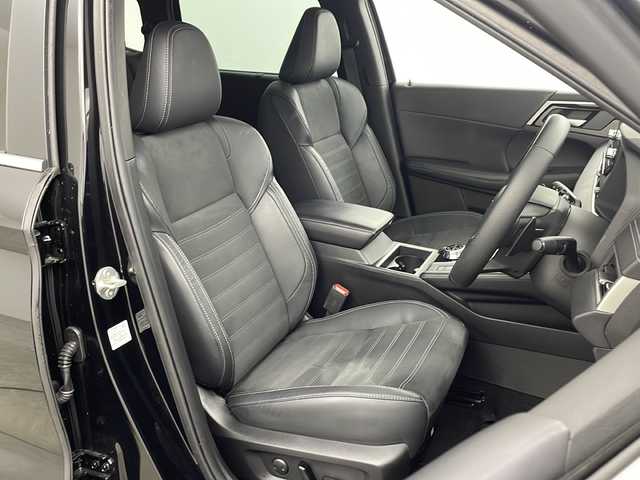 三菱 アウトランダー ＰＨＥＶ G 兵庫県 2022(令4)年 2.9万km アメジストブラック ・ワンオーナー/・純正ナビ&BT&USB&AppleCarPlay/・アラウンドビューカメラ/・レーンキープ/・レーダークルーズコントロール/・サンルーフ/・衝突軽減ブレーキ/・ブラインドスポットモニター/・レーンキープアシスト/・フロントワイパーデアイサー/・ハーフレザー/・シートヒーター/・ステアリングヒーター/・ダウンヒルアシストコントロール/・パワーバックドア/・純正ETC2.0/・パドルシフト/・電動パーキングブレーキ/・ブレーキホールド/・純正20インチアルミホイール/・純正フロアマット/・AC100V電源1500W/・革巻きステアリング/・サイドアンダーガーニッシュ/・防眩ミラー