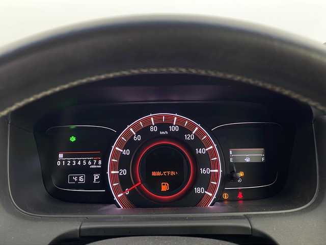 ホンダ オデッセイ アブソルート EX 栃木県 2014(平26)年 10.3万km ホワイトオーキッドパール 純正ナビ/（DVD/CD/AM・FM/BT/TV)/バックカメラ/横滑り防止装置/ブラインドストップモニター/アイドリングストップ/ETC/D席電動シート/後席オットマン/両側パワースライドドア/電動格納ミラー/ウインカーミラー/ステアリングリモコン/革巻きステアリング/純正１８インチAW/LEDライト