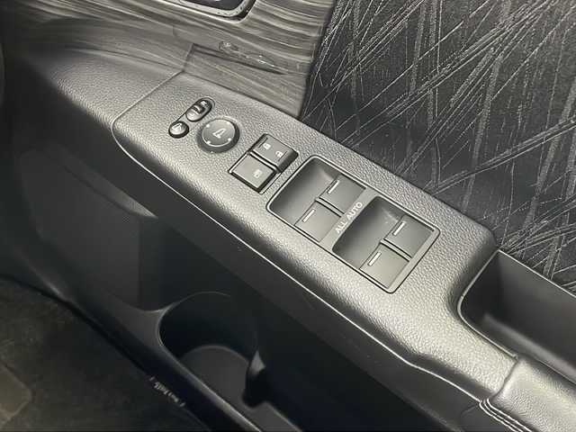 ホンダ オデッセイ アブソルート EX 栃木県 2014(平26)年 10.3万km ホワイトオーキッドパール 純正ナビ/（DVD/CD/AM・FM/BT/TV)/バックカメラ/横滑り防止装置/ブラインドストップモニター/アイドリングストップ/ETC/D席電動シート/後席オットマン/両側パワースライドドア/電動格納ミラー/ウインカーミラー/ステアリングリモコン/革巻きステアリング/純正１８インチAW/LEDライト