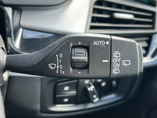 ＢＭＷ Ｘ５ xDrive 35d Mスポーツ 兵庫県 2016(平28)年 6.3万km 白 サンルーフ/純正ナビ/(CD/DVD/BT/USB/AUX)/後席モニター2台/フルセグTV/ETC/フロント/バックカメラ/衝突軽減ブレーキ/レーダークルーズコントロール/コーナーセンサー/パドルシフト/前後ドライブレコーダー/電動リアゲート/フルレザーシート/前席シートヒーター/前席パワーシート/パワーシート機能メモリー2/LEDヘッドライト/オートライト/フォグランプ/電動パーキングブレーキ/オートホールド/革巻きステアリング/ステアリングリモコン/スマートキー/電動格納ミラー/純正ドアバイザー/純正アルミ19インチ