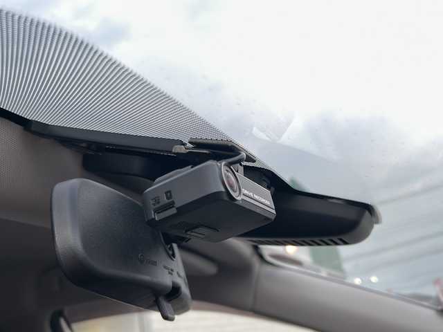 日産 エクストレイル 20X 栃木県 2017(平29)年 5.6万km ブリリアントシルバー 純正SDナビ/Bluetooth CD DVD /TV フルセグ/バックカメラ/電動バックドア/ドアバイザー/スマートスペアキー/ハーフレザーシート/ドライブレコーダー/ETC/純正18インチアルミホイール/純正フロアマット/コーナーセンサー/オートライト/LEDヘッドライト/衝突被害軽減システム/取扱説明書