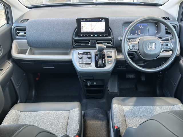 ホンダ フリード ハイブリット e:HEV AIR EX 愛知県 2024(令6)年 0.1万km クリスタルブラックパール ホンダセンシング/・衝突軽減ブレーキ /・誤発進抑制機能/・歩行者事故低減ステアリング/・路外逸脱抑制機能/・先行車追従機能/・標識認識機能/純正ナビ/・ラジオ/・フルセグTV/ipod/Bluetooth/USB/主要装備/・両側パワースライドドア　/・レーダークルーズコントロール　/・バックカメラ　/・ＥＴＣ　/・アイドリングストップ　/・純正アルミホイール　/・ＬＥＤヘッドライト　/・ＢＳＭ/・オートホールド/・ステアリングリモコン/・プッシュスタート/・スマートキー/・オートライト