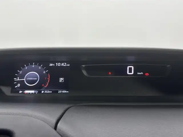 日産 セレナ ハイウェイスター Vセレクション 大阪府 2018(平30)年 2.4万km ダイヤモンドブラック ProPILOT 純正9incナビTV 360カメラ 11incフリップダウンモニター デジタルインナーミラー レーダーC 衝突軽減B レーンアシスト 両側パワースライドドア パークアシスト クリアランスソナー 前後ドライブレコーダー