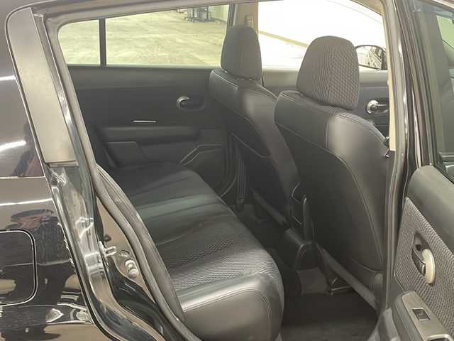 日産 ティーダ 15M FOUR 道央・札幌 2010(平22)年 10.9万km 黒 純正オーディオ/4WD/純正フロアマット/ETC