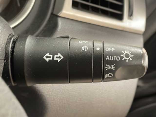 日産 ティーダ 15M FOUR 道央・札幌 2010(平22)年 10.9万km 黒 純正オーディオ/4WD/純正フロアマット/ETC