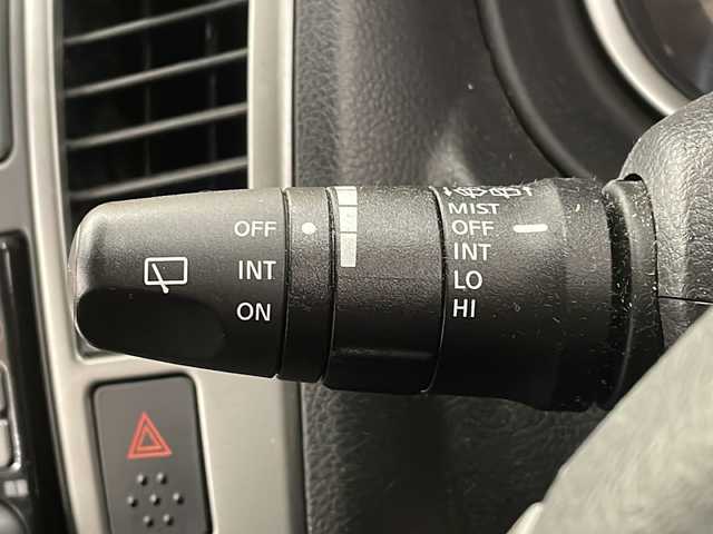 日産 ティーダ 15M FOUR 道央・札幌 2010(平22)年 10.9万km 黒 純正オーディオ/4WD/純正フロアマット/ETC