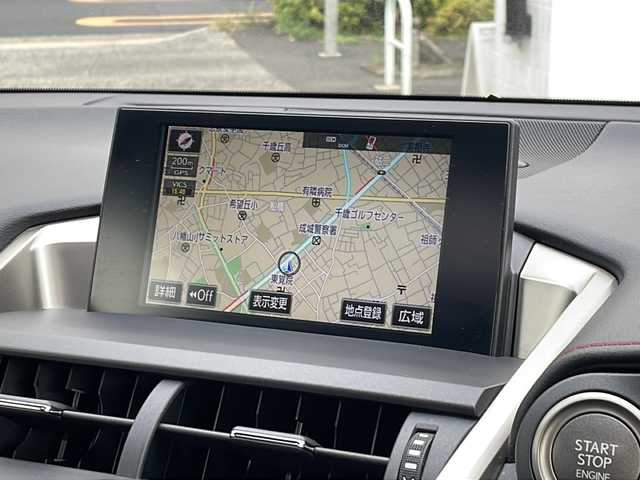 レクサス ＮＸ 200t Fスポーツ 東京都 2016(平28)年 9万km ソニッククォーツ 保証書/取扱説明書/R7年1年点検時記録簿/赤黒レザーシート/フロントシートヒーター・エアシート/前席パワーシート /ステアリングヒーター/サンルーフ/純正ナビフルセグTV/CD/DVD/SD/BT/バック/サイドカメラ/アイドリングストップ/プリクラッシュセーフティー/レーダークルーズコントロール/パドルシフト付き革巻きステアリング/パワーバックドア/ビルトインETC/純正18インチAW