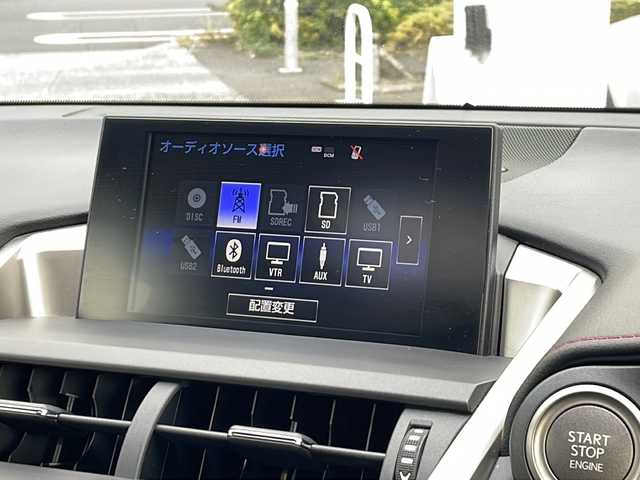 レクサス ＮＸ 200t Fスポーツ 東京都 2016(平28)年 9万km ソニッククォーツ 保証書/取扱説明書/R7年1年点検時記録簿/赤黒レザーシート/フロントシートヒーター・エアシート/前席パワーシート /ステアリングヒーター/サンルーフ/純正ナビフルセグTV/CD/DVD/SD/BT/バック/サイドカメラ/アイドリングストップ/プリクラッシュセーフティー/レーダークルーズコントロール/パドルシフト付き革巻きステアリング/パワーバックドア/ビルトインETC/純正18インチAW