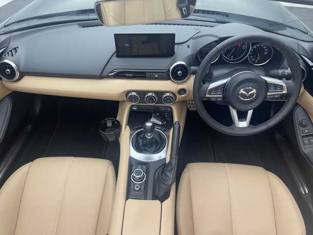 マツダ ロードスター ＲＦ VS 愛媛県 2024(令6)年 1.8万km ジェットブラックマイカ 純正8.8インチナビ/(Bluetooth/フルセグ)/オープンカー/BOSEサウンド/バックカメラ/レーダークルーズコントロール/衝突被害軽減ブレーキ/レーンキープアシスト/コーナーセンサー/ETC/LEDヘッドライト/オートマチックハイビーム/オートライト/革シート/シートヒーター/スペアキー/保証書