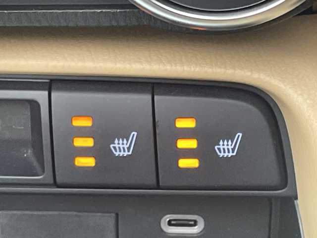 マツダ ロードスター ＲＦ VS 愛媛県 2024(令6)年 1.8万km ジェットブラックマイカ 純正8.8インチナビ/(Bluetooth/フルセグ)/オープンカー/BOSEサウンド/バックカメラ/レーダークルーズコントロール/衝突被害軽減ブレーキ/レーンキープアシスト/コーナーセンサー/ETC/LEDヘッドライト/オートマチックハイビーム/オートライト/革シート/シートヒーター/スペアキー/保証書