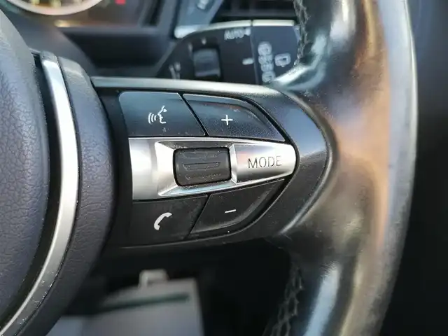 ＢＭＷ ２１８ｉ アクティブツアラー Mスポーツ 茨城県 2015(平27)年 9万km パール 純正ナビ/【CD・DVD・USB・BT・AUX・AM・FM】/ETC/Bカメラ/後方コーナーセンサー/アイドリングストップ/オートライト/Fフォグ/LEDヘッドライト/ステリモ/純正フロアマット/社外アルミホイール/横滑り防止装置/レーンキープアシスト/衝突被害軽減システム/MTモード付AT/プッシュスタート/スマートキー