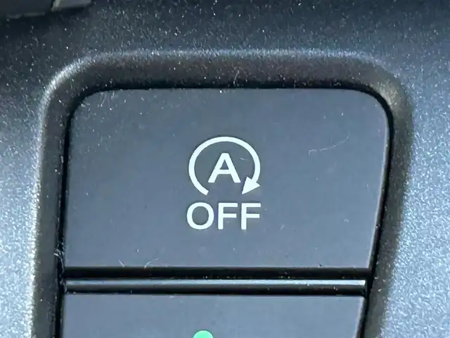 ホンダ フリード G ホンダセンシング 静岡県 2017(平29)年 2.3万km ホワイトオーキッドパール 社外7インチナビ/（FM/AM/Bluetooth/CD/DVD）/ホンダセンシング/クルーズコントロール/両側パワースライドドア/ETC/レーンキープアシスト/3列シート/チップアップシート/ドラレコ/スマートキー/プッシュスタート/エアバッグ/純正15AW