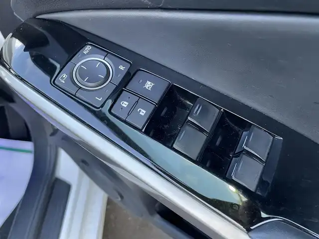 レクサス ＩＳ 250 石川県 2014(平26)年 6.6万km パール 純正メモリーナビ/純正CD/DVD/フルセグTV/バックカメラ/LEDヘッドライト/ETC/社外アルミホイール/スマートキー/プッシュスタート/クルーズコントロール/ハーフレザーシート/サンルーフ/ローダウン/オートエアコン/社外フロントバンパー