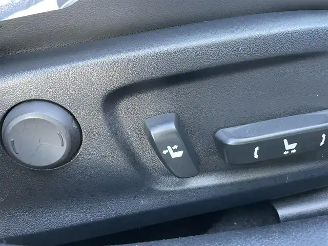 レクサス ＩＳ 250 石川県 2014(平26)年 6.6万km パール 純正メモリーナビ/純正CD/DVD/フルセグTV/バックカメラ/LEDヘッドライト/ETC/社外アルミホイール/スマートキー/プッシュスタート/クルーズコントロール/ハーフレザーシート/サンルーフ/ローダウン/オートエアコン/社外フロントバンパー