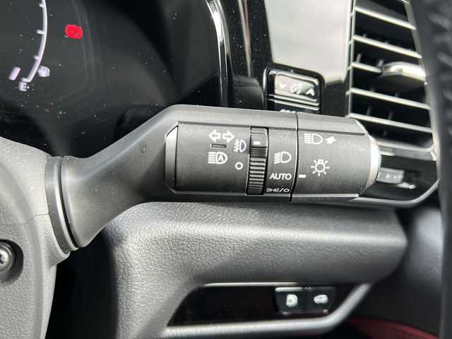 レクサス ＮＸ 250 バージョンL 静岡県 2023(令5)年 2万km ソニッククォーツ 純正ナビ/・ラジオ/フルセグTV/・Bluetooth/USB/Miracast/主要装備/・レーダークルーズコントロール　/・全方位カメラ　/・レーンキープアシスト　/・パワーバックドア　/・アイドリングストップ　/・シートヒーター　/・エアシート　/・ハンドルヒーター　/・ＥＴＣ２．０　/・サンルーフ　/・ＢＳＭ/・ステアリングリモコン/・プッシュスタート/・シートメモリー/・パワーシート/・アイドリングストップ/・オートホールド/・コーナーセンサー/・SOSコール/・LEDヘッドライト/・フォグランプ