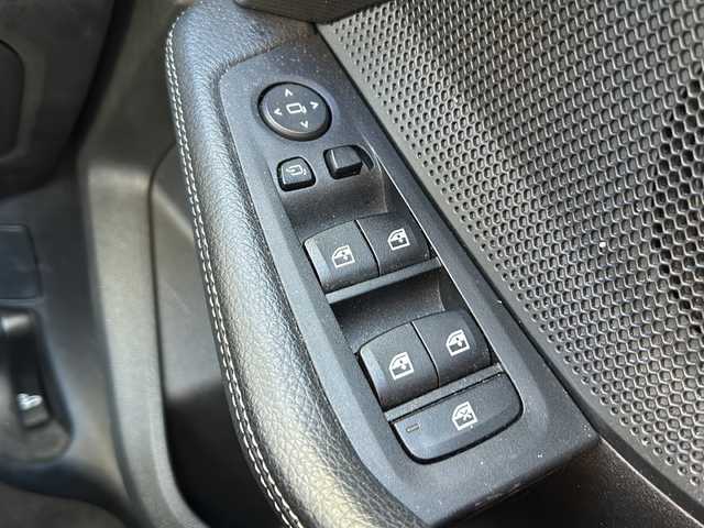 ＢＭＷ １１８ｄ Mスポーツ EDジョイ+ 静岡県 2021(令3)年 8万km 白 純正メモリナビ/・Bluetooth/・USB/・AM/・FM/主要装備/・衝突軽減/・レーンキープ/・クルコン/・BSM/・コーナーセンサー前後/・ワイヤレス充電/・バックカメラ/・ETC/・ドラレコ前後/・レザーシート/・シートヒーターD/N席/・パワーシートD/N席/・純正フロアマット/・純正アルミホイール/・LEDヘッドライト/・オートライト/・オートハイビーム/・電動パーキングブレーキ/・オートホールド/・ステリモ