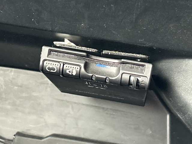 ホンダ Ｎ ＢＯＸ カスタム G ターボSSパッケージ 千葉県 2014(平26)年 8.1万km プレミアムディープロッソパール ミナビＶＸＭ－１４５ＶＳｉ　バックカメラ　ＥＴＣ　ワンセグＴＶ　Ｂｔ　ＣＤ　ＤＶＤ　両側パワースライドドア　パドルシフト　CTBA クルーズコントロール　マット　純正エアロ　純正アルミホイール　ＨＩＤ