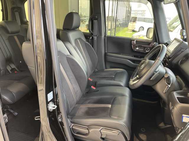 ホンダ Ｎ ＢＯＸ カスタム G L ターボ ホンダセンシング 愛知県 2019(令1)年 3.8万km クリスタルブラックパール ホンダセンシング/両側パワースライドドア/純正ナビ/シートヒーター/バックカメラ/コーナーセンサー/純正アルミホイール/LEDヘッドライト/パドルシフト/オートマチックハイビーム/ドライブレコーダー/ETC/衝突軽減システム/フルセグ/CD DVD/Bluetooth/ステアリングスイッチ/スマートキー/プッシュスタート