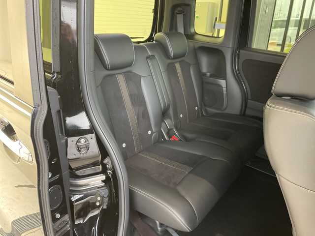 ホンダ Ｎ ＢＯＸ カスタム G L ターボ ホンダセンシング 愛知県 2019(令1)年 3.8万km クリスタルブラックパール ホンダセンシング/両側パワースライドドア/純正ナビ/シートヒーター/バックカメラ/コーナーセンサー/純正アルミホイール/LEDヘッドライト/パドルシフト/オートマチックハイビーム/ドライブレコーダー/ETC/衝突軽減システム/フルセグ/CD DVD/Bluetooth/ステアリングスイッチ/スマートキー/プッシュスタート