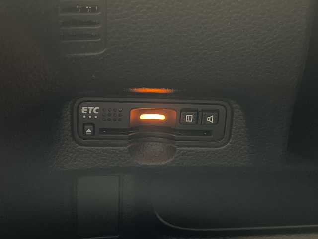 ホンダ Ｎ ＢＯＸ カスタム G L ターボ ホンダセンシング 愛知県 2019(令1)年 3.8万km クリスタルブラックパール ホンダセンシング/両側パワースライドドア/純正ナビ/シートヒーター/バックカメラ/コーナーセンサー/純正アルミホイール/LEDヘッドライト/パドルシフト/オートマチックハイビーム/ドライブレコーダー/ETC/衝突軽減システム/フルセグ/CD DVD/Bluetooth/ステアリングスイッチ/スマートキー/プッシュスタート